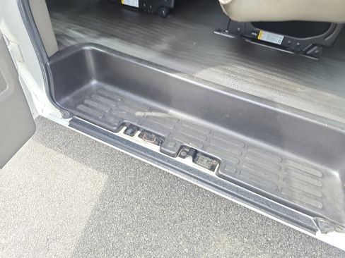 Used 2015 Chevrolet Express 3500 LT w/ LT Preferred Equipment Group RWD image 13