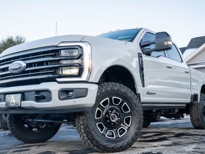 Used 2025 Ford F350 Platinum w/ FX4 Off-Road Package