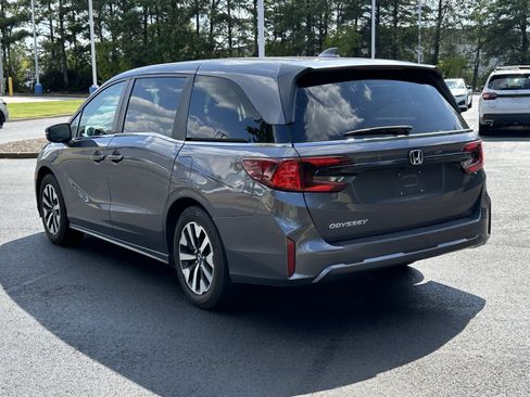 Used 2025 Honda Odyssey EX-L image 11