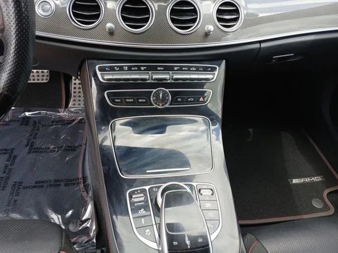 Used 2019 Mercedes-Benz E 53 AMG 4MATIC Sedan image 12