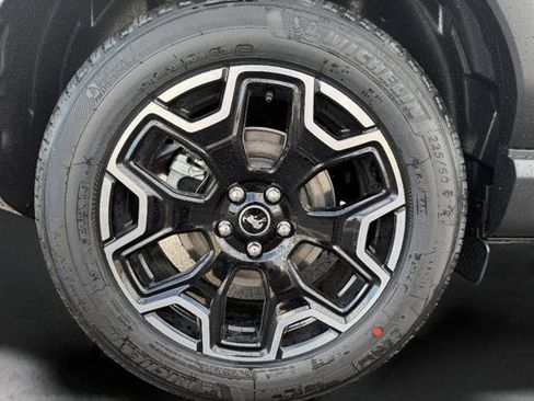 New 2026 Ford Bronco Sport Outer Banks image 8