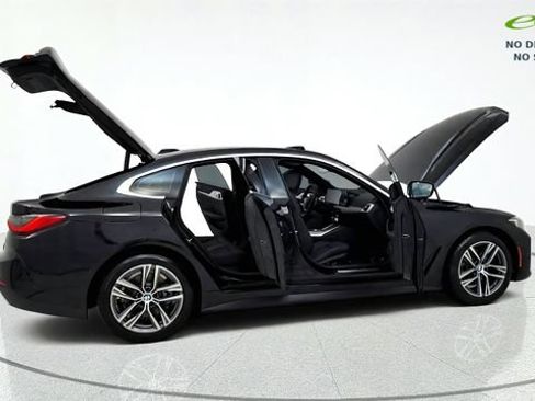 Used 2025 BMW 430i w/ Premium Package RWD image 19