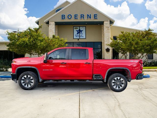 Used 2022 Chevrolet Silverado 2500 Custom w/ Custom Value Package AWD/4WD image 2