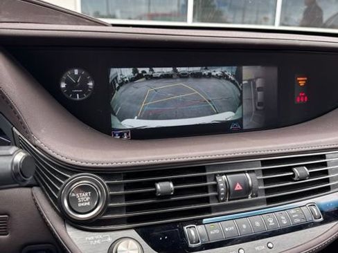 Used 2020 Lexus LS 500 w/ Interior Upgrade Package RWD image 13