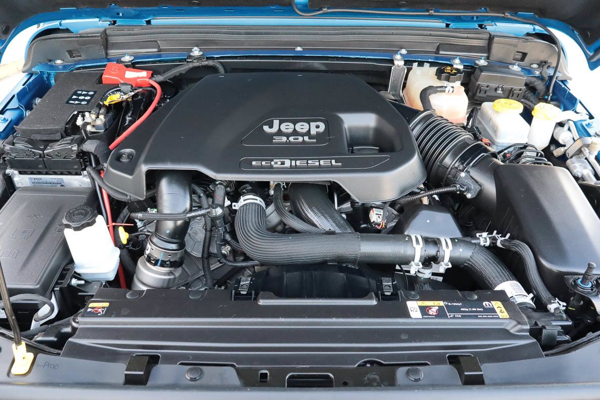 Used 2022 Jeep Wrangler Unlimited Rubicon AWD/4WD image 19