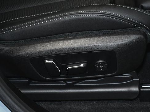 Used 2024 BMW X4 M40i w/ Premium Package image 64