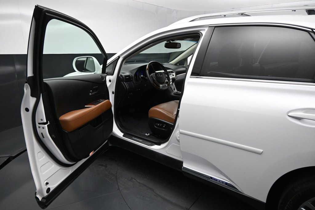 Used 2015 Lexus RX 450h AWD image 8