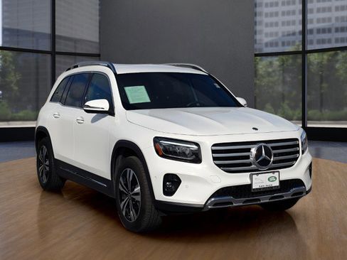 Used 2024 Mercedes-Benz GLB 250 image 10