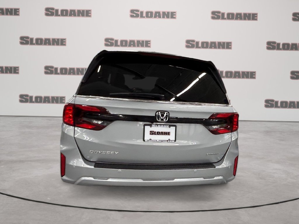 Certified 2025 Honda Odyssey Touring image 4