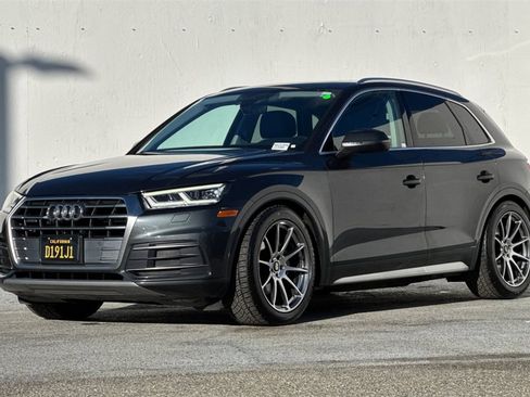 Used 2018 Audi Q5 2.0T w/ Premium Plus Package image 8