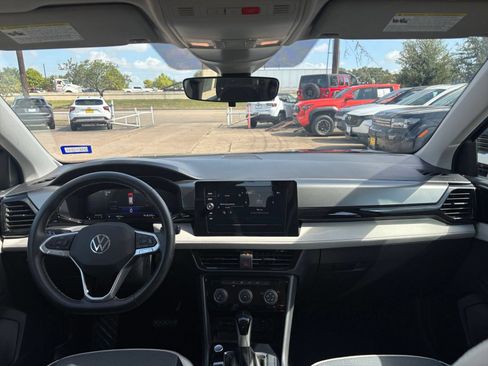 Used 2026 Volkswagen Taos S FWD image 31