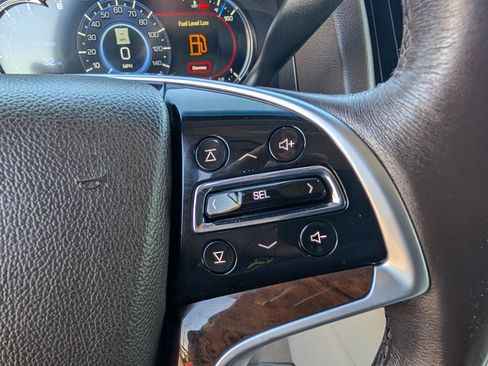 Used 2017 Cadillac Escalade Premium Luxury image 17