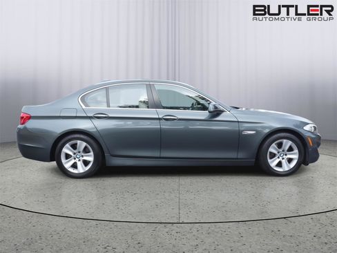 Used 2013 BMW 528i Sedan RWD image 7