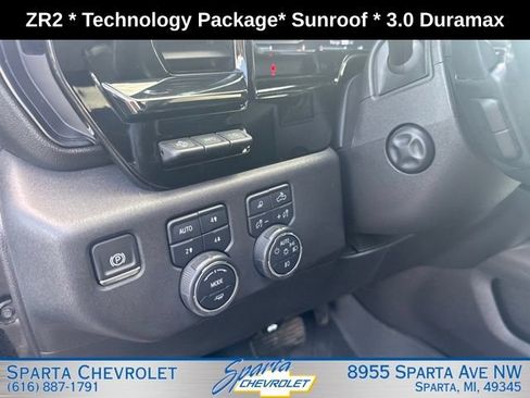 Used 2024 Chevrolet Silverado 1500 ZR2 w/ Technology Package AWD/4WD image 21