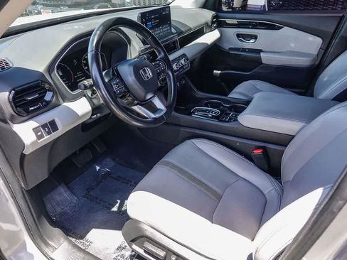 Used 2024 Honda Pilot EX-L image 16