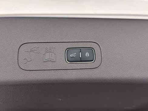 Used 2023 Lincoln Aviator Grand Touring w/ Equipment Group 301A AWD/4WD image 30