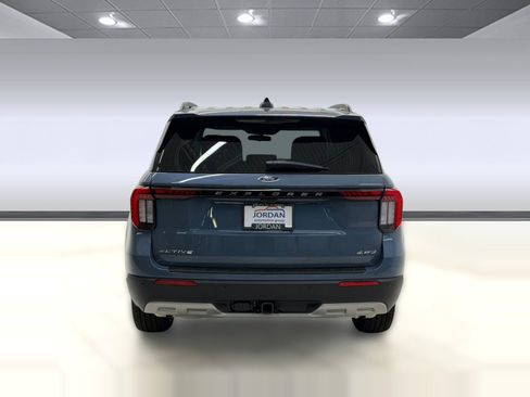 New 2026 Ford Explorer Active w/ Active Comfort Package AWD/4WD image 8