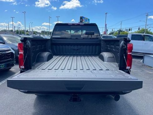 New 2026 Chevrolet Silverado 2500 LTZ w/ LTZ Plus Package AWD/4WD image 13