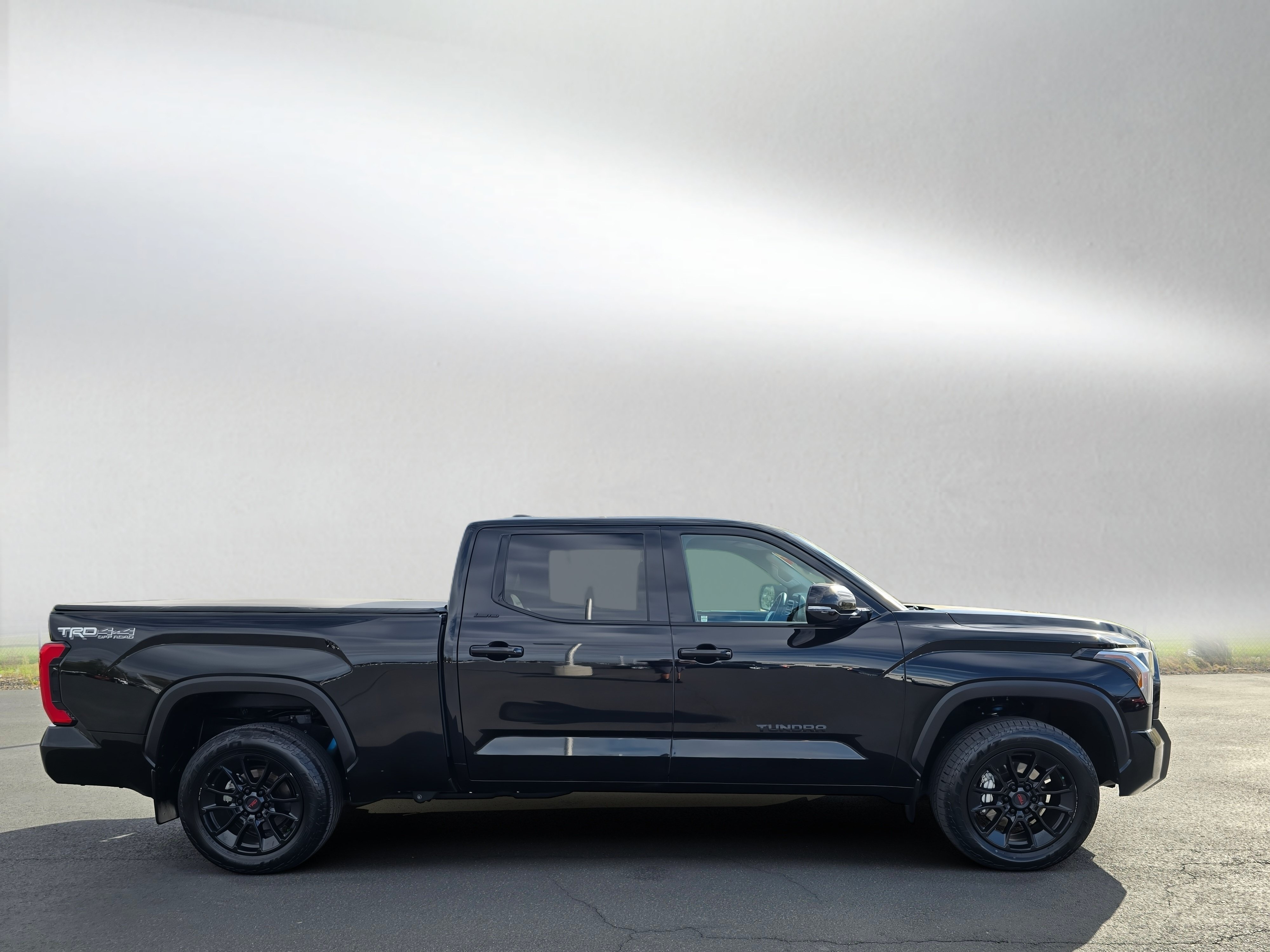 Used 2024 Toyota Tundra Limited w/ TRD Off-Road Package AWD/4WD image 6