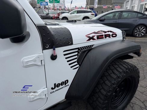 Used 2020 Jeep Gladiator Sport w/ Quick Order Package 23S image 13