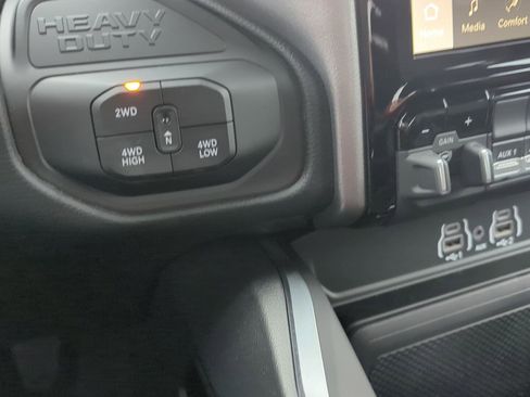 New 2026 RAM 2500 Big Horn AWD/4WD image 27