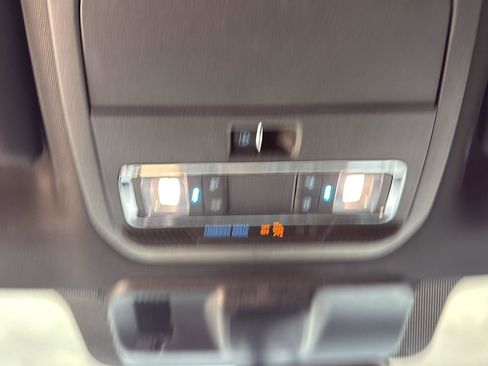 Used 2025 Ford F150 Lariat w/ Equipment Group 502A High image 21