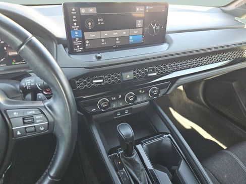 Used 2023 Honda Accord Sport image 25