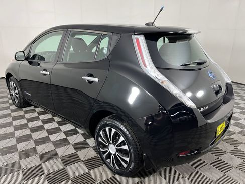 Used 2013 Nissan Leaf S w/ Charger Pkg image 8