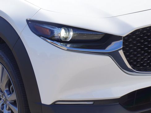 Used 2024 MAZDA CX-30 AWD 2.5 S w/ Preferred Package image 3