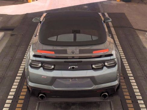 Used 2020 Chevrolet Camaro SS image 3