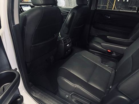 Used 2022 Honda Pilot Touring image 21