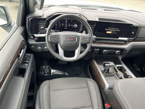 New 2026 GMC Sierra 1500 Elevation w/ LPO, Elevation Black Package image 11