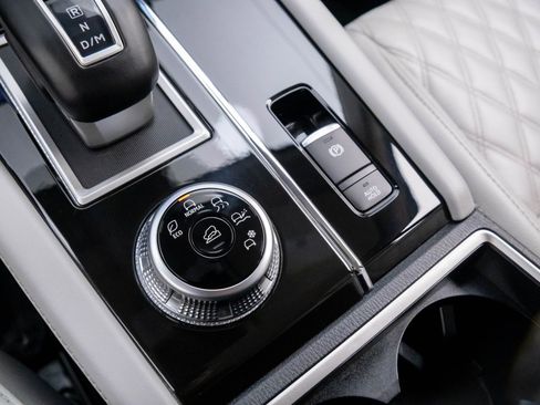 Used 2022 Mitsubishi Outlander SEL image 21