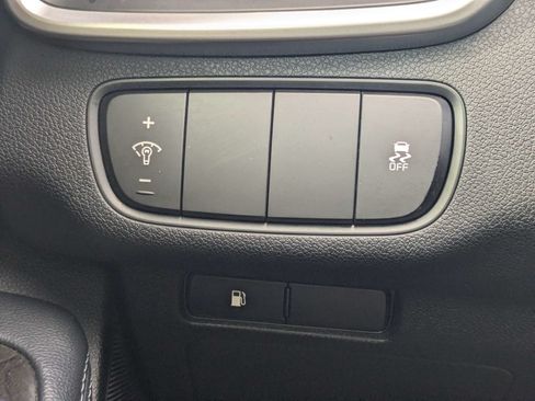 Used 2018 Kia Sorento L FWD image 31