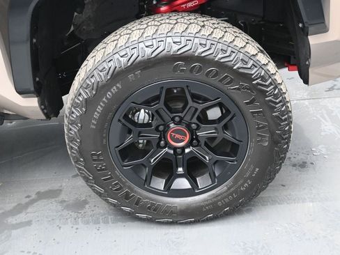 Certified 2025 Toyota Tacoma TRD Pro image 40