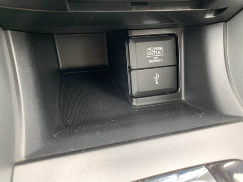 Used 2013 Honda Accord LX image 25