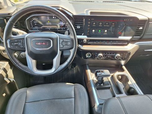 Used 2023 GMC Sierra 1500 SLT w/ SLT Premium Package image 9