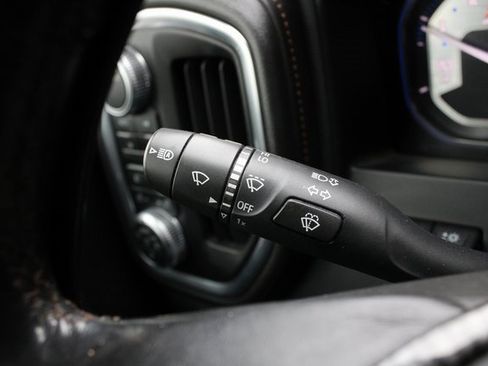 Used 2021 GMC Sierra 1500 AT4 w/ AT4 Premium Package image 12