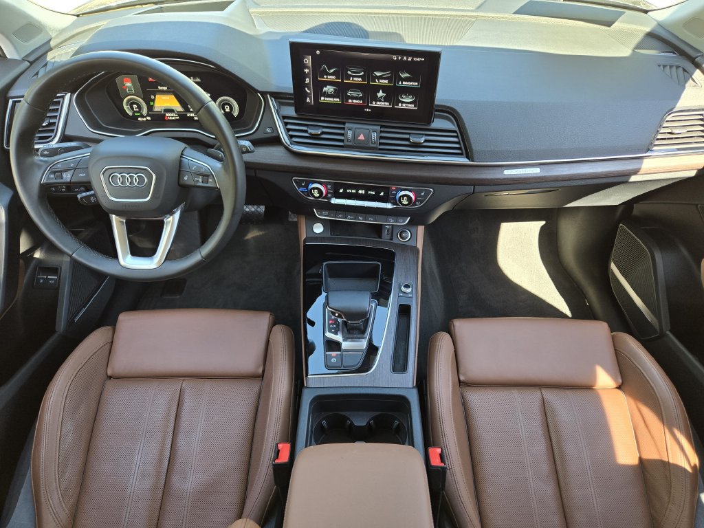 Used 2023 Audi Q5 e Prestige AWD/4WD image 34