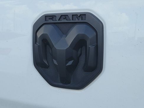 Used 2023 RAM 1500 Big Horn AWD/4WD image 9