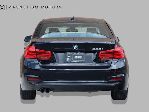 Used 2018 BMW 330i Sedan RWD image 8
