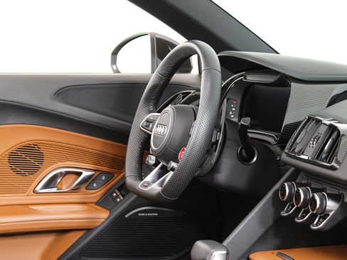 Used 2023 Audi R8 V10 performance AWD/4WD image 32