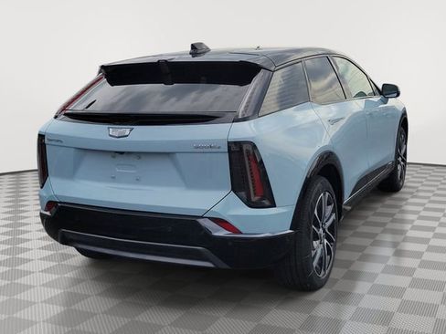 New 2026 Cadillac Optiq Sport 1 w/ LPO, Floor Liner Package AWD/4WD image 6
