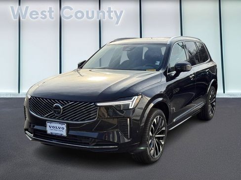 Used 2025 Volvo XC90 B5 Plus image 9