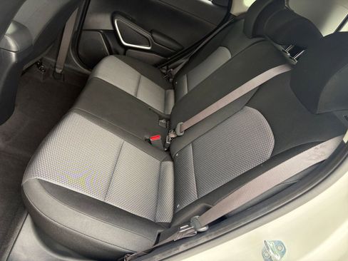 Used 2025 Kia Soul LX w/ LX Technology Package image 34