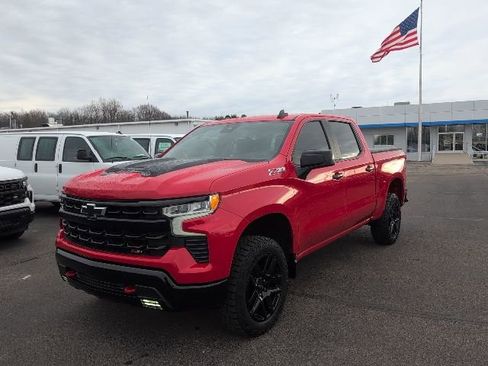 Certified 2022 Chevrolet Silverado 1500 LT Trail Boss AWD/4WD image 2