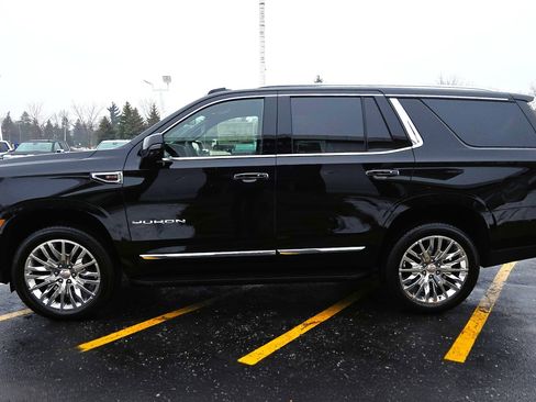 New 2026 GMC Yukon Elevation w/ LPO, Floor Liner Package image 5