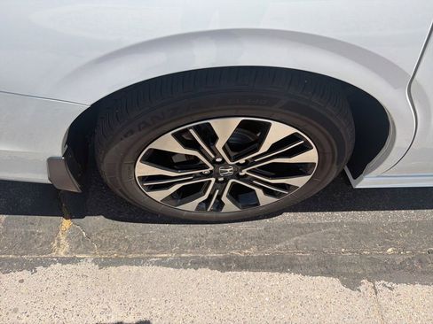 Certified 2025 Honda Odyssey Elite image 13