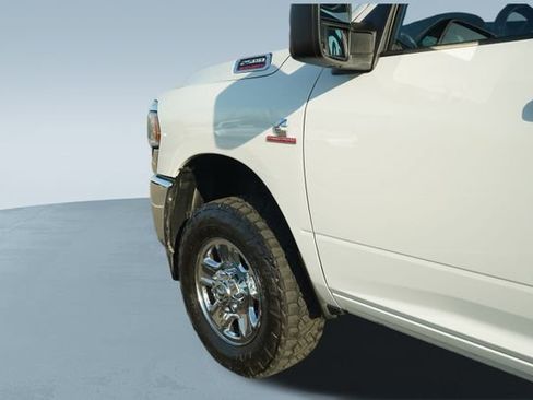 Used 2024 RAM 2500 Tradesman w/ Chrome Appearance Group image 35