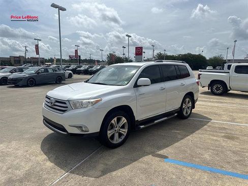 Used 2013 Toyota Highlander Limited FWD image 3